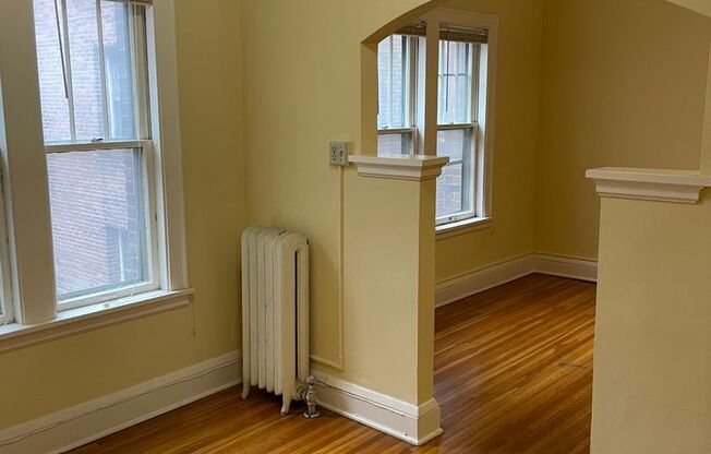 1 bed, 1 bath, 564 sqft, $1,019, Unit 211