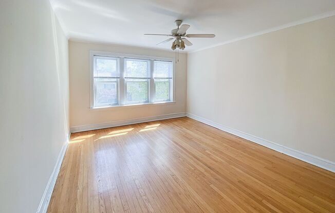 2 beds, 1 bath, 822 sqft, $2,150, Unit 5036-2