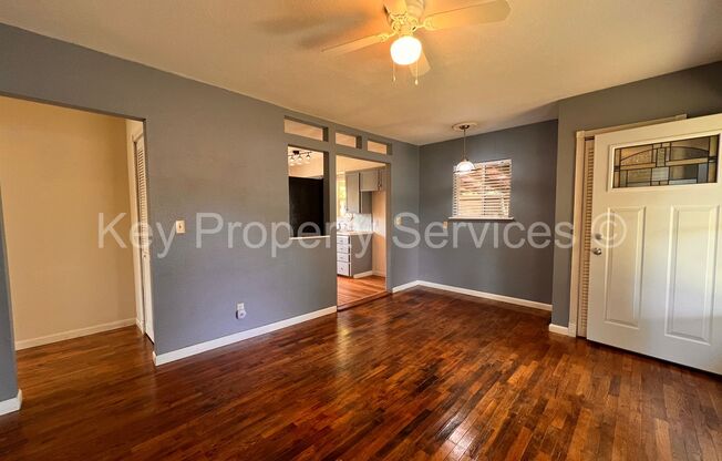 Cozy Two Bedroom House with Large Yard