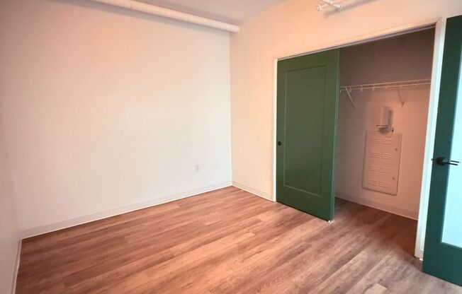 1 bed, 1 bath, 635 sqft, $1,900, Unit Unit 502