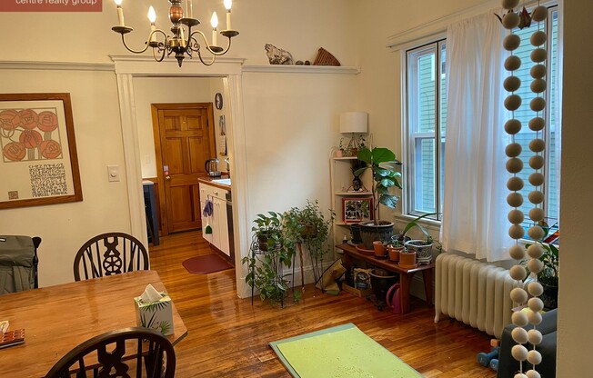 340 HIGH ST