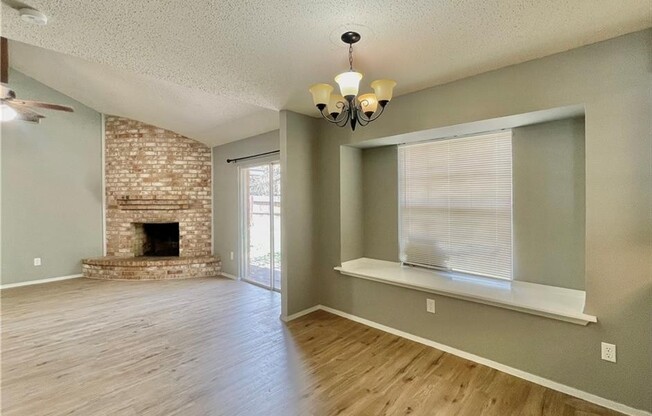 2734 TUMBLEWEED DR
