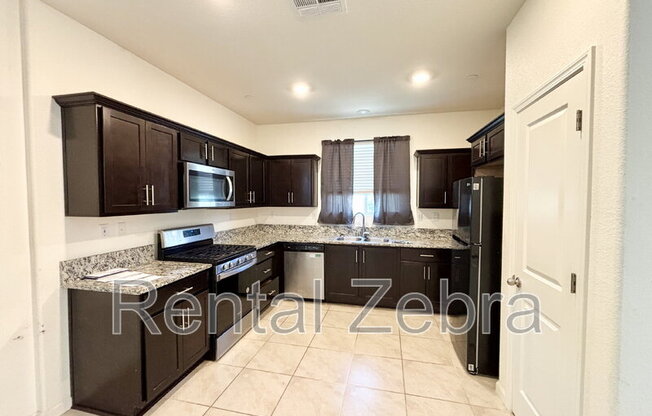 277 SHAFER AVE
