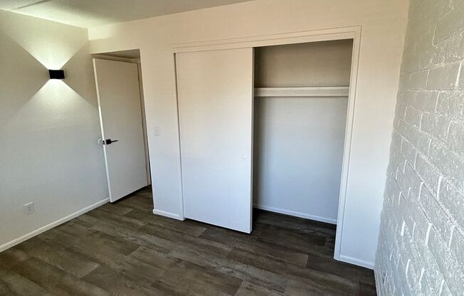 2 beds, 1 bath, 615 sqft, $1,225, Unit 207B