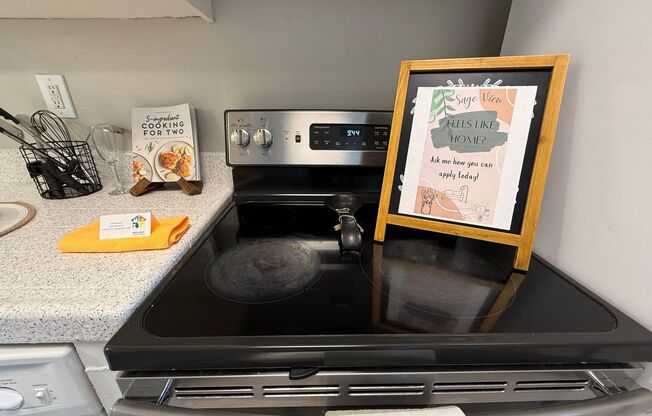 1 bed, 1 bath, 436 sqft, $1,895, Unit 32