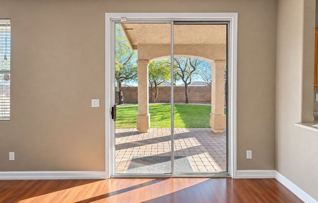 3 beds, 2.5 baths, $2,250