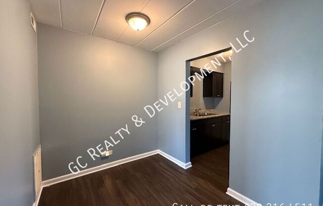 332 WILSON AVE