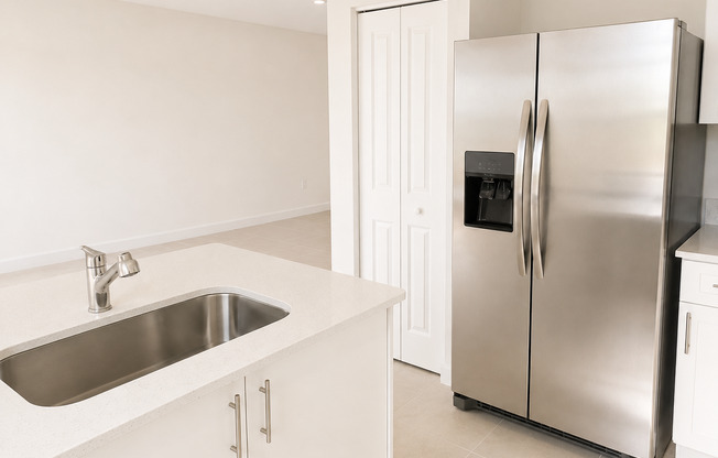 ALTAMIRA TOWNHOUSE