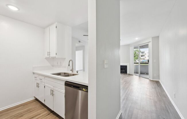 2 beds, 2 baths, 1,100 sqft, $2,098, Unit 107