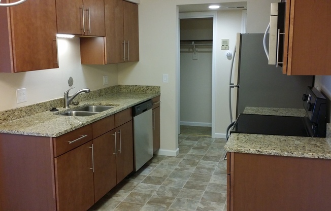 1 bed, 1 bath, 750 sqft, $1,012, Unit 202