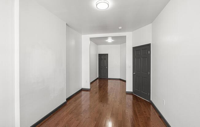 2 beds, 1 bath, 1,400 sqft, $3,300, Unit 3