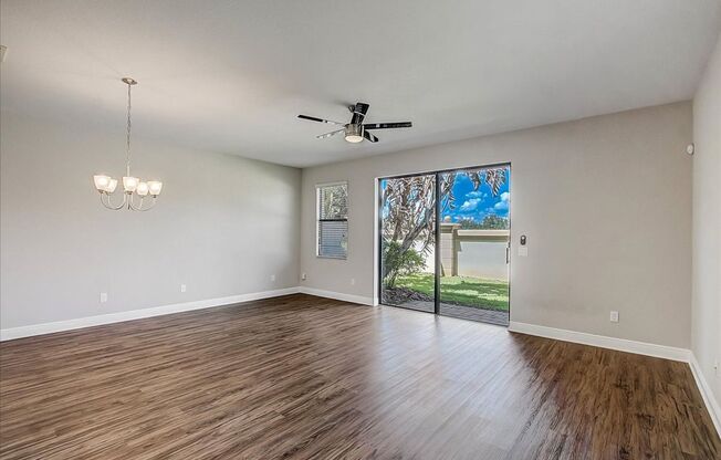 Immaculate 3/2.5 Townhouse in Eagle Creek Golf Course Community of Lake Nona (Gated)