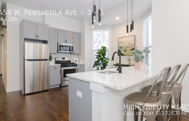 1458 W PENSACOLA AVE