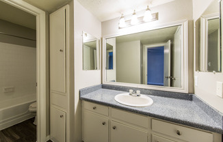 Studio, 1 bath, 400 sqft, $1,025, Unit 101