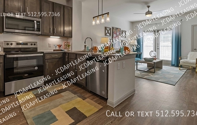 2405 Montopolis Dr