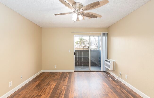 1 bed, 1 bath, 567 sqft, $1,750, Unit 17
