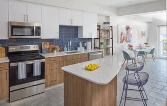 1480 SW 24 CT