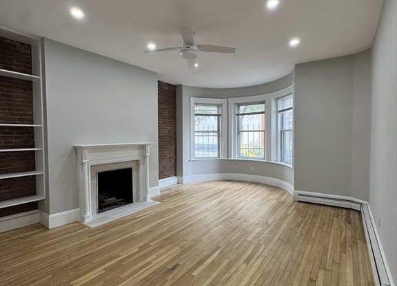198 SAINT BOTOLPH ST