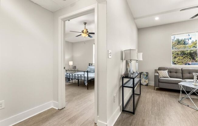 2 beds, 2 baths, 950 sqft, $2,600, Unit 127