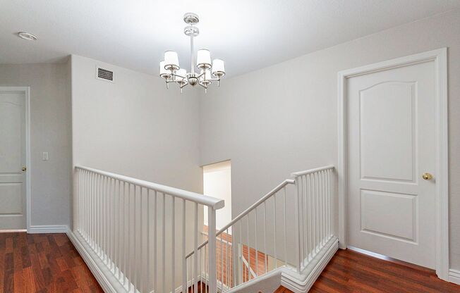 4 beds, 2.5 baths, $3,375