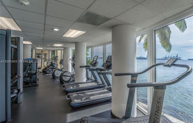 2 beds, 2 baths, $4,200, Unit # 1603