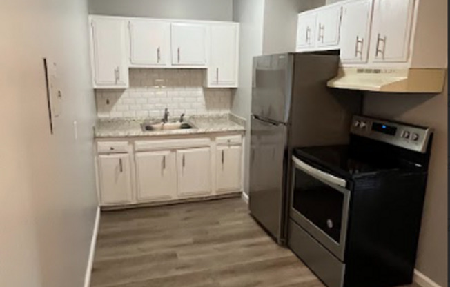 1 bed, 1 bath, 730 sqft, $999, Unit Unit 2