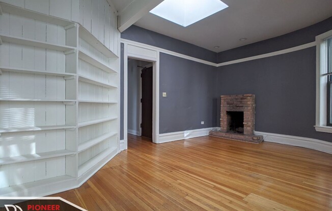 1216 N Dearborn