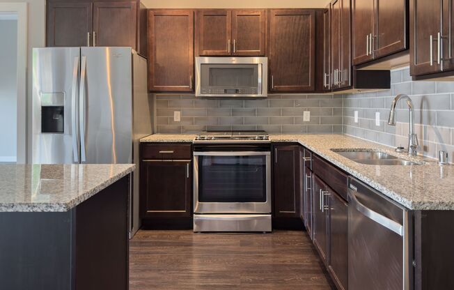 2 beds, 2.5 baths, 1,505 sqft, $2,999, Unit 839 - 531