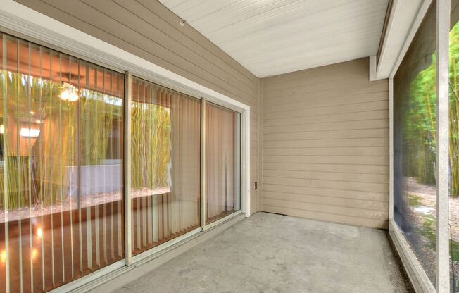 2 beds, 2.5 baths, 1,798 sqft, $1,599, Unit 215
