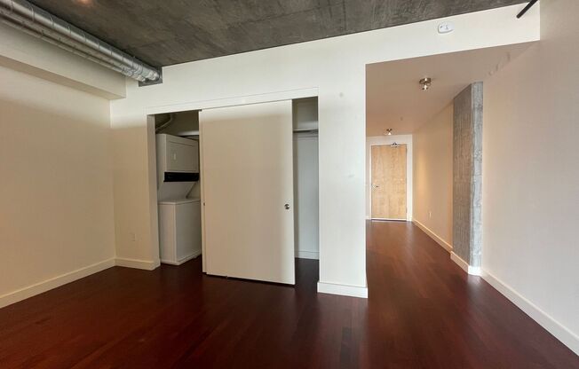 Studio, 1 bath, $1,645