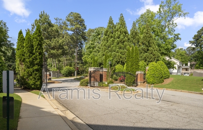 2110 GORMAN GRV SE