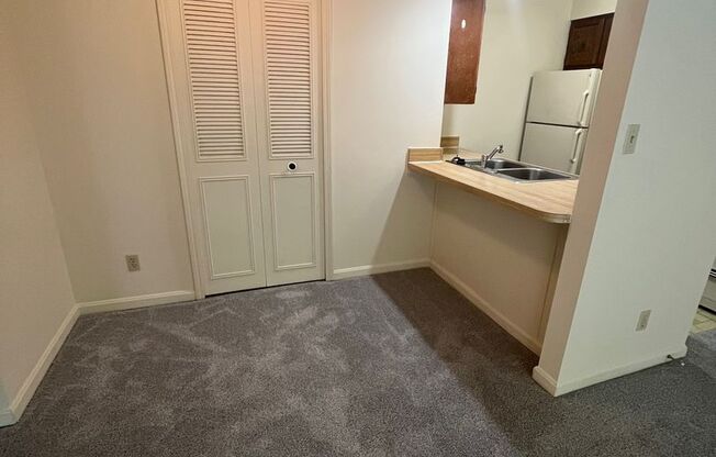 1 bed, 1 bath, 625 sqft, $805, Unit 5054