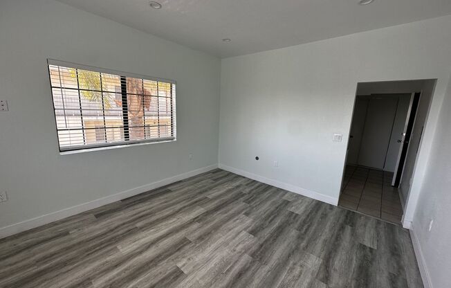 1 bed, 1 bath, 307 sqft, $1,737.08, Unit 18