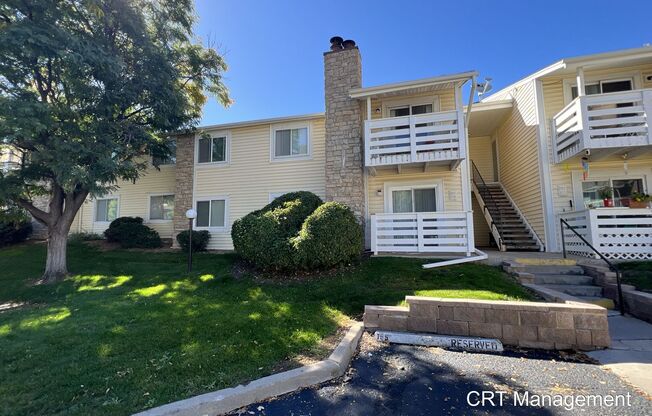 Spacious 2 Bed, 2 Bath Condo – Prime Lowry Location!