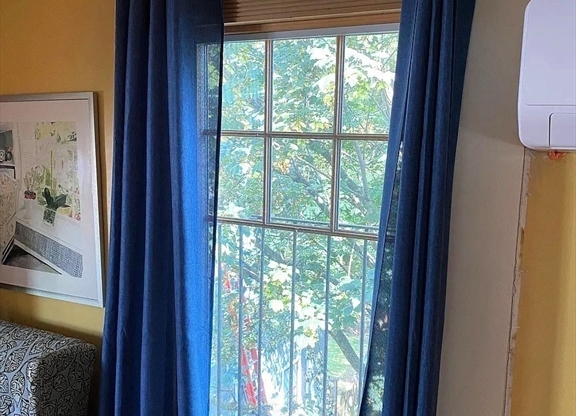 2 beds, 1.5 baths, 1,200 sqft, $4,500, Unit 3