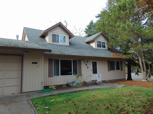 Terrific home, Large Yard, Quiet Street