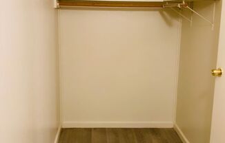 Studio, 1 bath, 555 sqft, $1,075