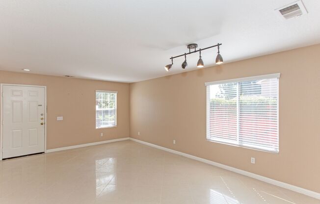 Large 4 Bedroom, 2.5 Bath Home with Large 3 Car Garage!!