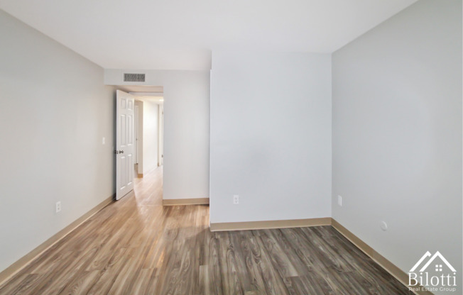 2 beds, 2 baths, 770 sqft, $1,950, Unit 262-12