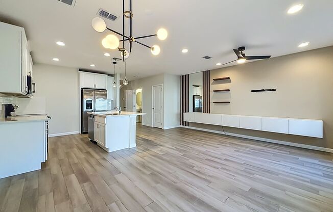 3 beds, 2.5 baths, $2,250