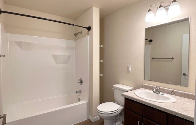 2 beds, 1 bath, 938 sqft, $1,345, Unit ST 1419-12