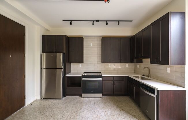 1 bed, 1 bath, $1,125, Unit 875 Michigan Ave Apt. 308