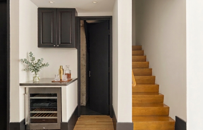 2 beds, 2.5 baths, 1,451 sqft, $11,500, Unit 1M