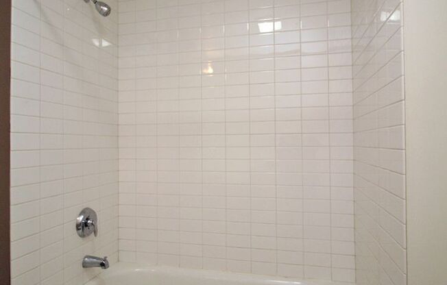 1 bed, 1 bath, $1,650, Unit # 808