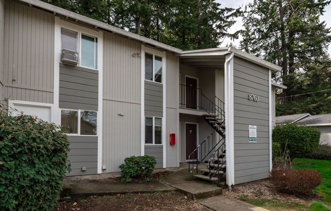 2 beds, 1 bath, $1,399, Unit 36-5