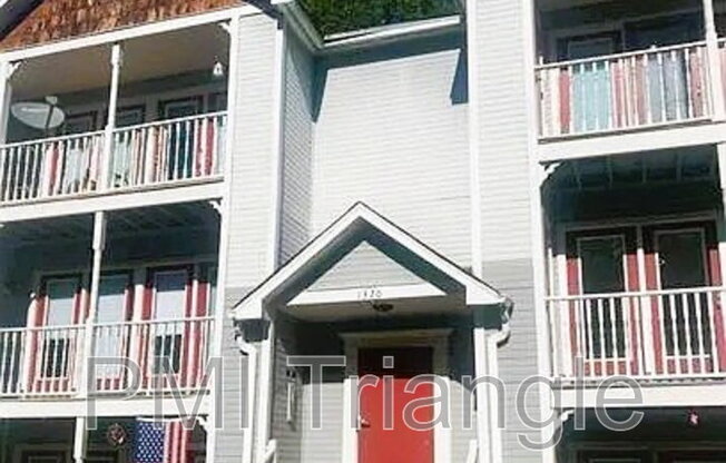 1320 Park Glen Dr. #203