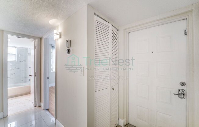 3 beds, 2 baths, 1,170 sqft, $2,500, Unit 106