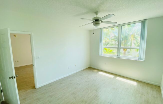 2 beds, 2 baths, $3,500, Unit Unit 404