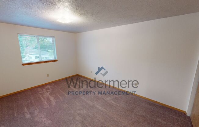 2 beds, 1 bath, 782 sqft, $1,095, Unit 14