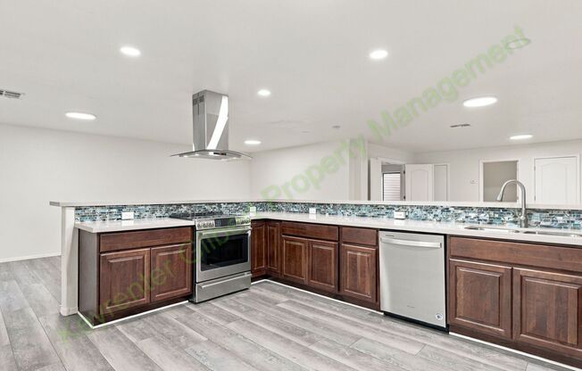 Rare Gilbert Basement Home! 5 Bedrooms + 2 Flex Rooms, Two Full Kitchens & Dual Laundry Areas!